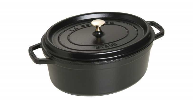Staub Cast Iron Oval Pot 4.2l Black