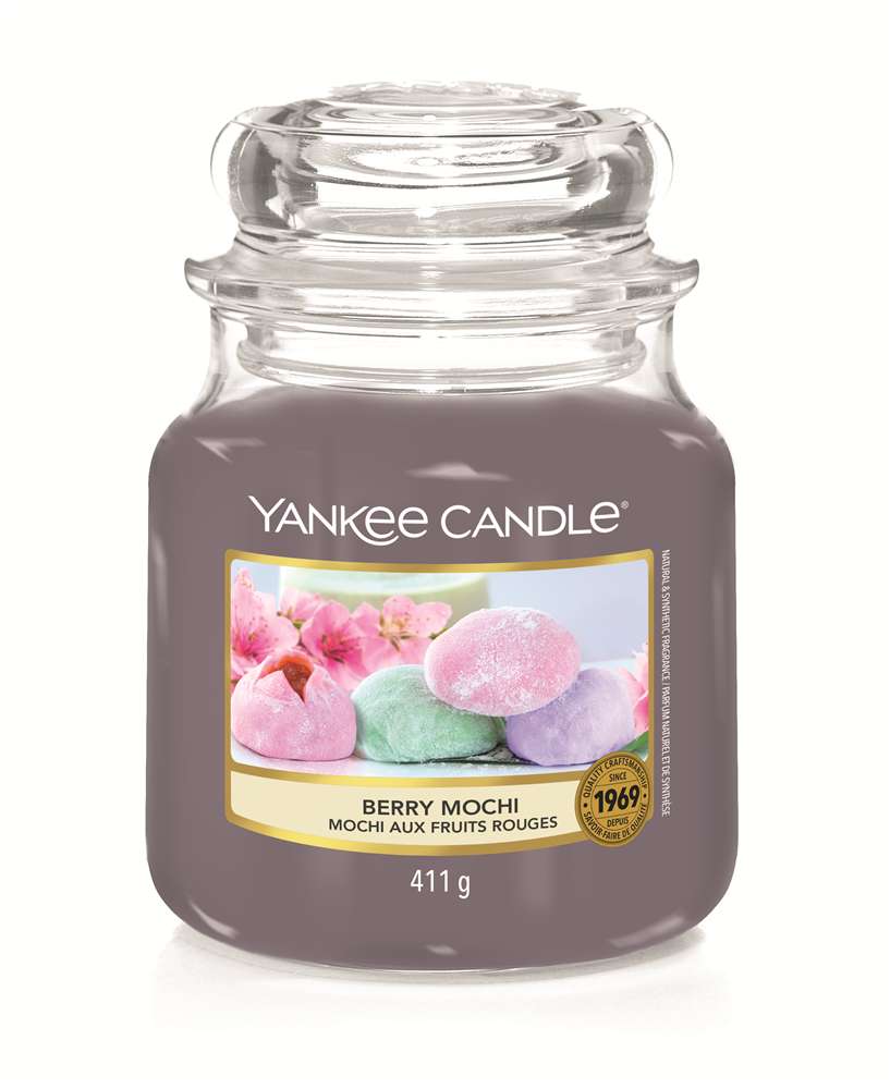 Scented Candle Berry Mochi  411g